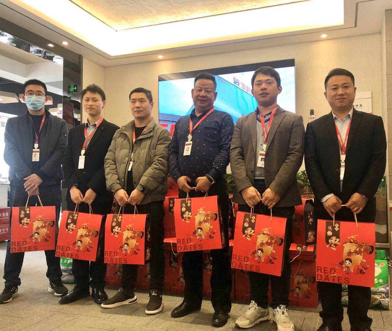 寶潤達(dá)春節(jié)福利發(fā)放