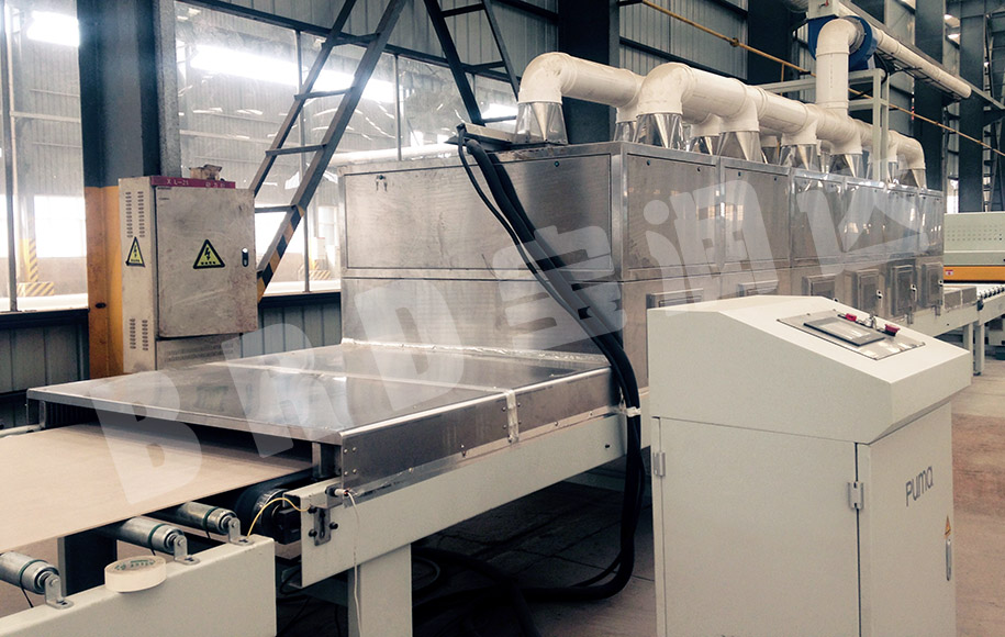 寶潤達(dá)保溫一體板除塵